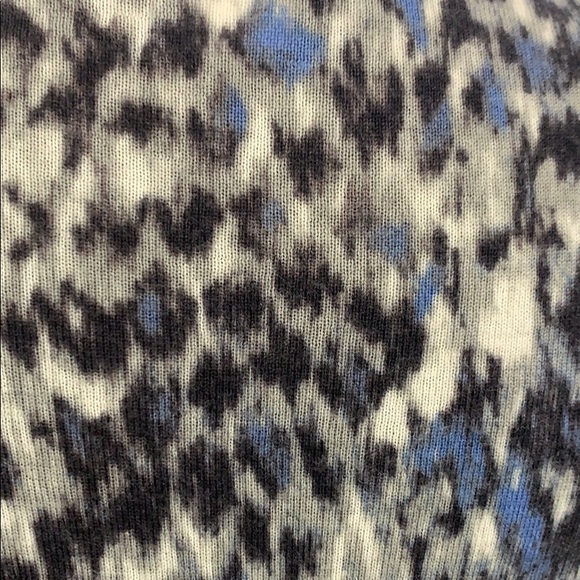 J.Crew merino wool lightweight button up cardigan - Picture 4 of 8